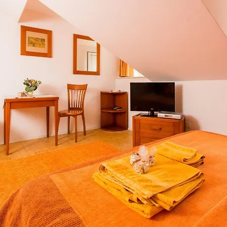 Ivana Apartment *